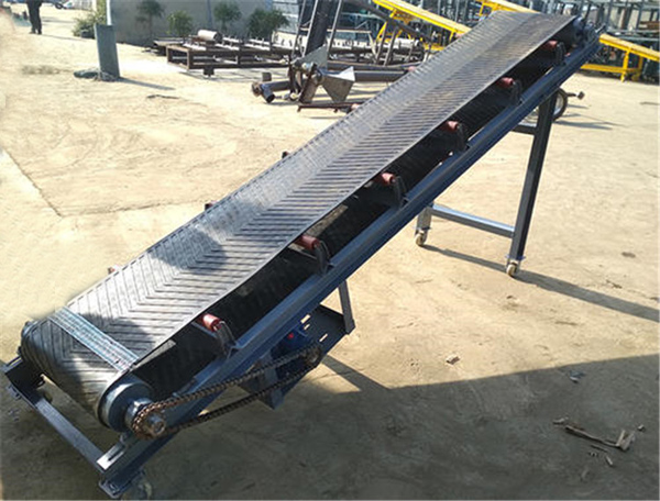 二手皮帶輸送機(jī)的價(jià)格多少？