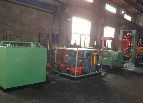 反井鉆機(jī)開孔、導(dǎo)孔、擴(kuò)孔