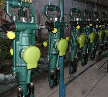 鑿巖機工安全技術(shù)操作規(guī)程