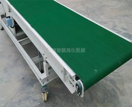 皮帶輸送機(jī)保養(yǎng)注意事項