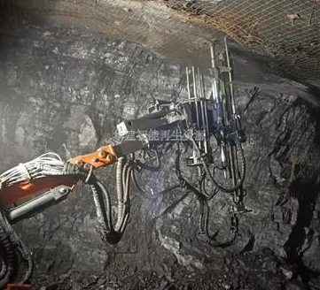 鑿巖臺(tái)車(chē)故障分析