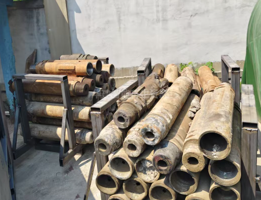 公司在貴州回收的舊鉆桿